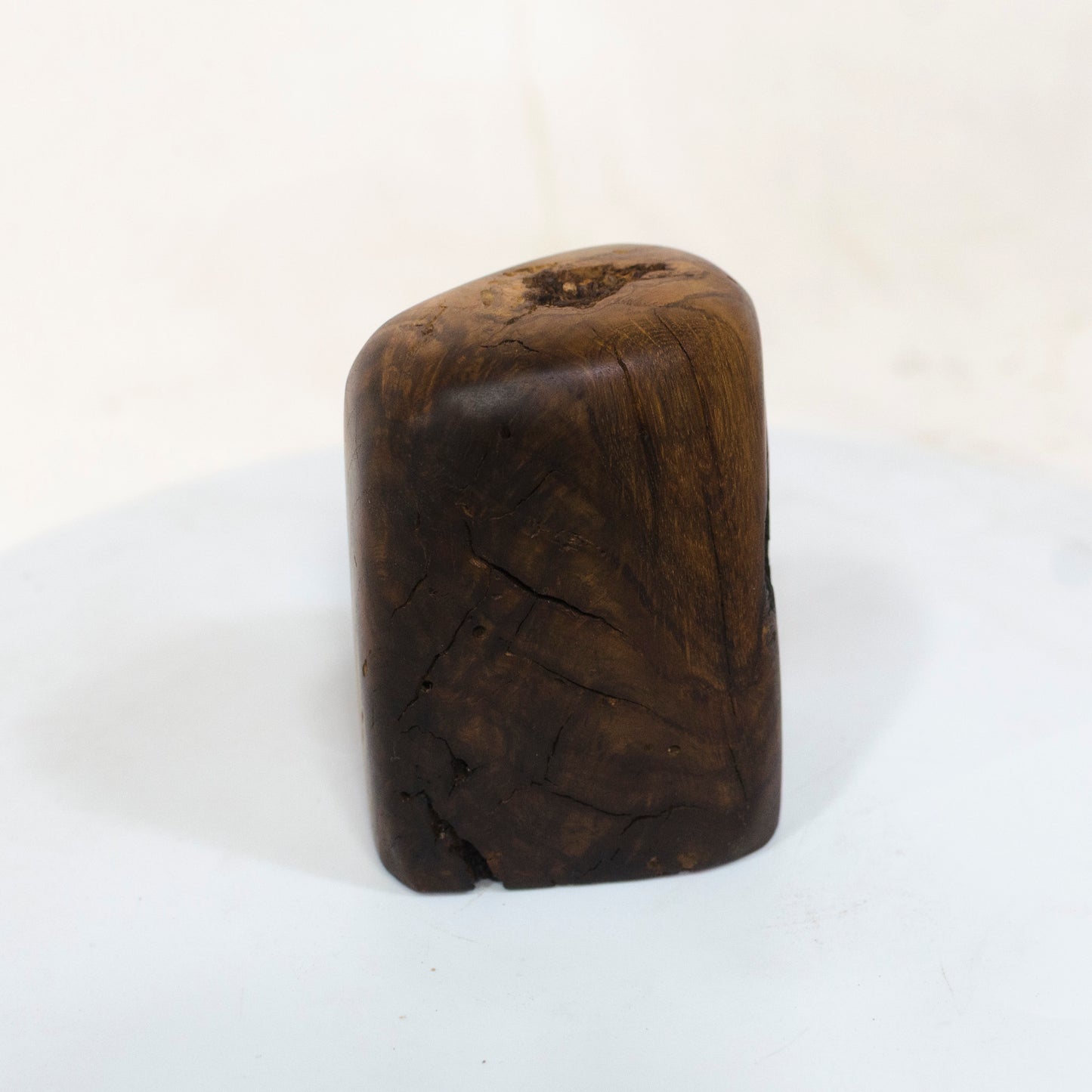 White Oak Artistic Memento Urn – Wood Character - No. 73