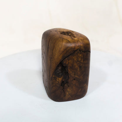 White Oak Artistic Memento Urn – Wood Character - No. 73